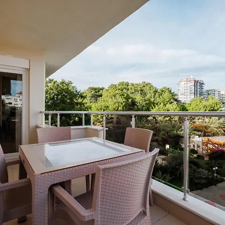 W Pool Terrace 5 Min To Beach In Alanya *